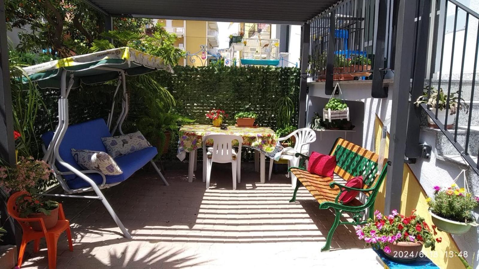 B&B Home Sweet Home Diano Marina Exterior foto