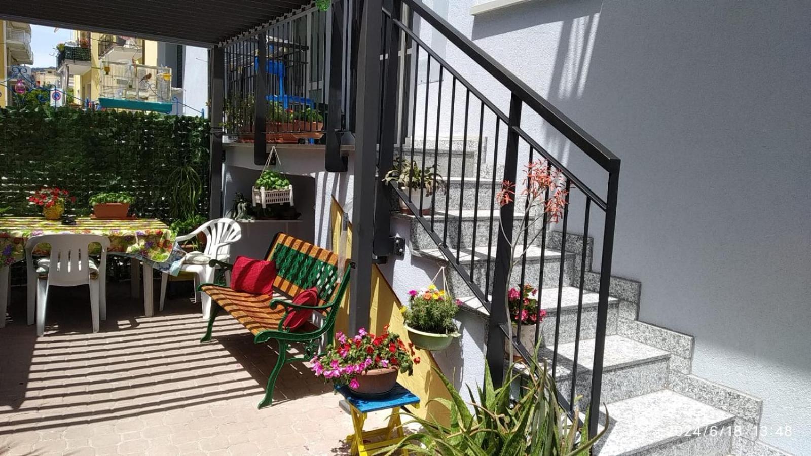 B&B Home Sweet Home Diano Marina Exterior foto