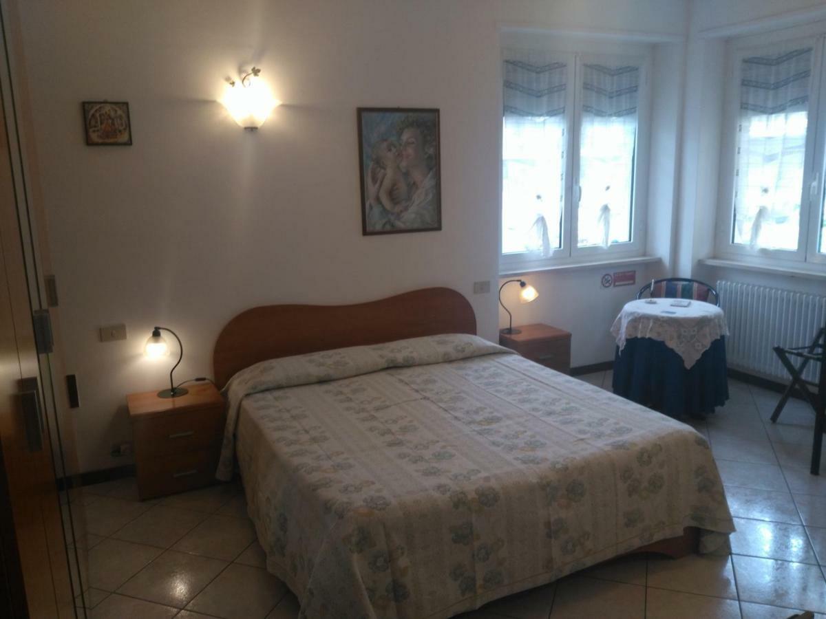 B&B Home Sweet Home Diano Marina Exterior foto